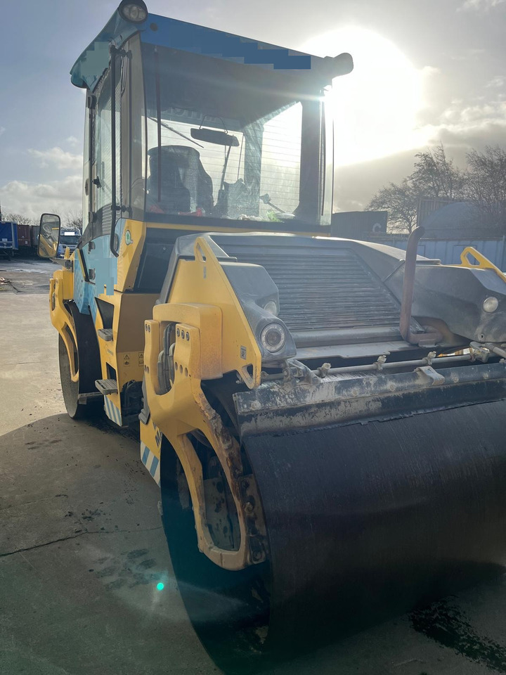 BOMAG BW151AD-5 - مدحلة: صور 2 BOMAG BW151AD-5 - مدحلة: صور 2