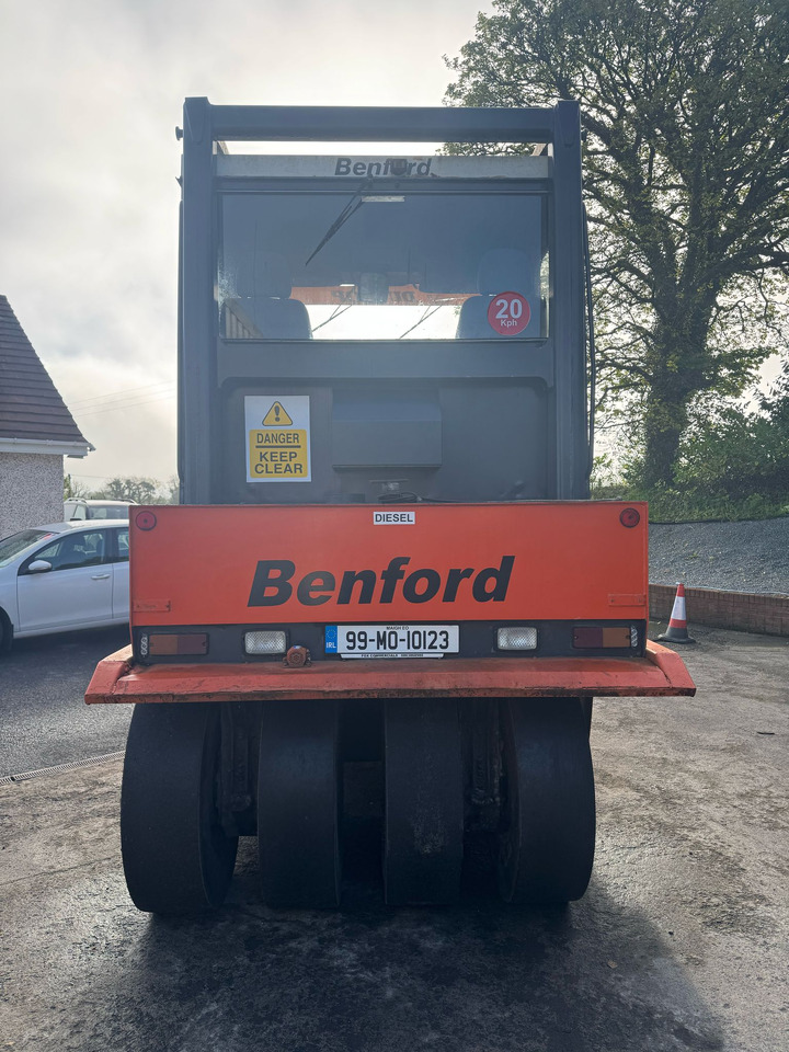 مداحل الإطارات الهوائية Bomag BW20R: صور 6