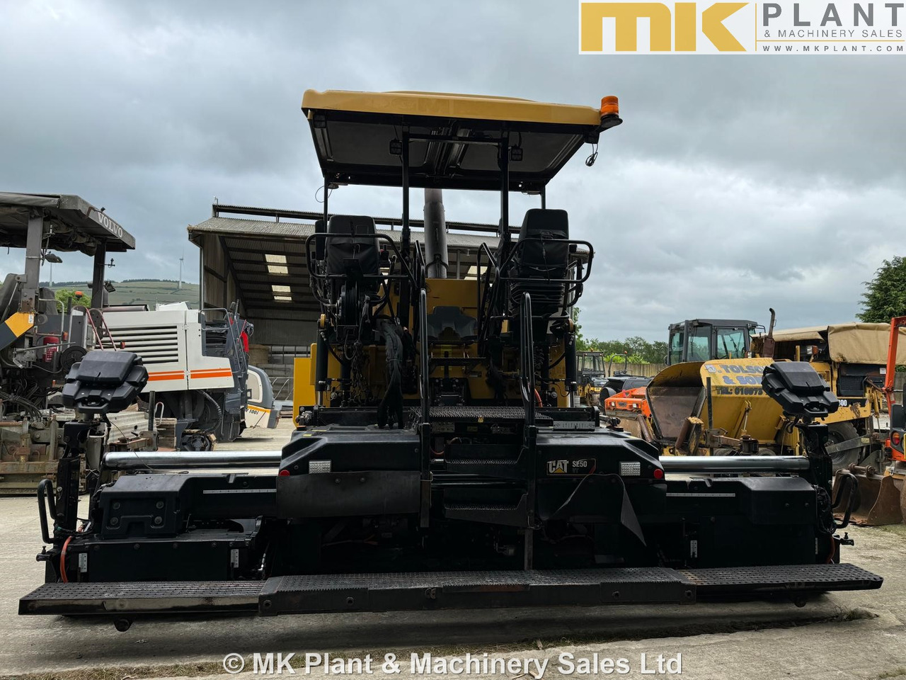 CATERPILLAR AP500F - العامل بالقار: صور 5 CATERPILLAR AP500F - العامل بالقار: صور 5