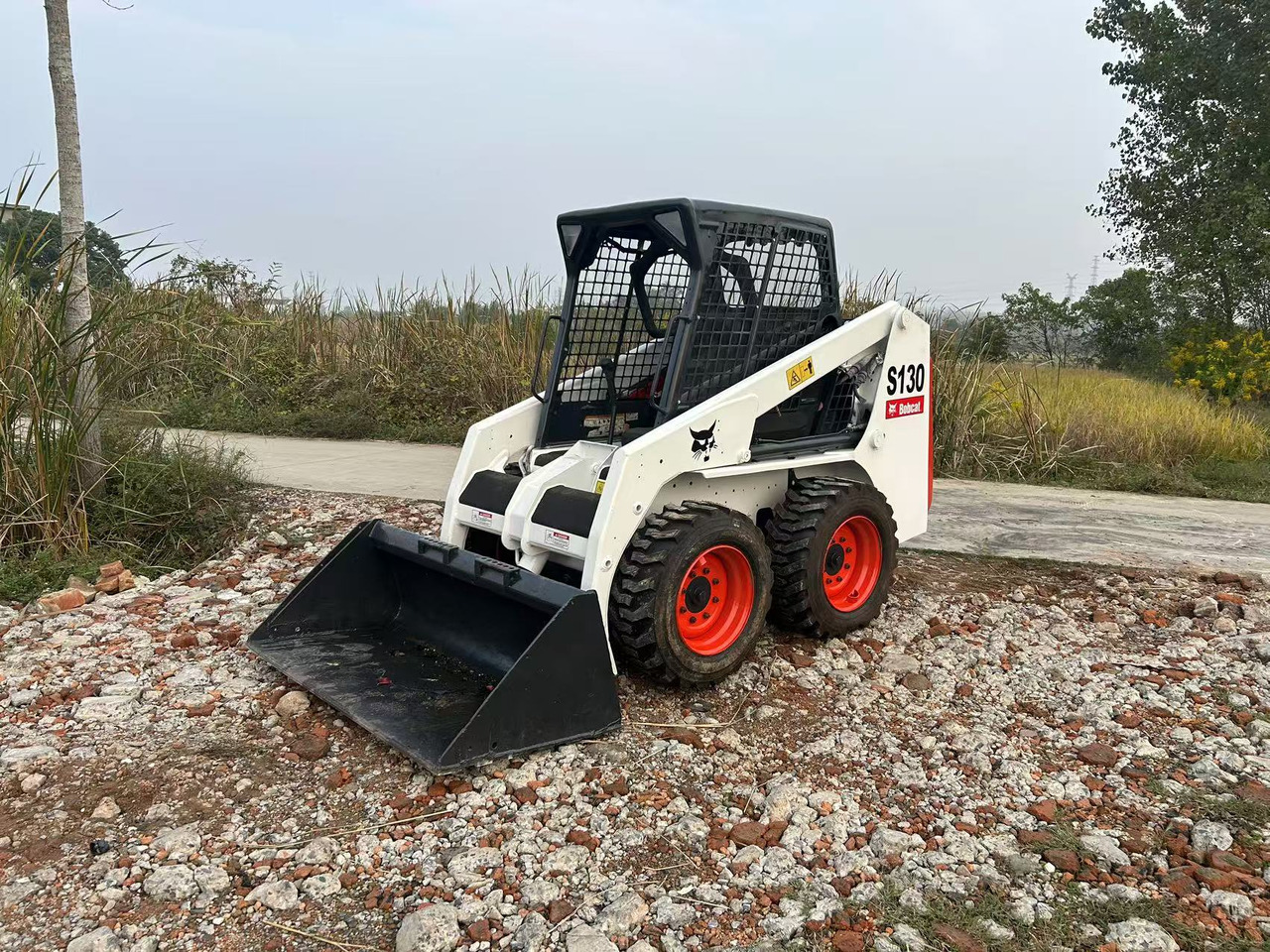 BOBCAT S130 - شيول صغير: صور 2 BOBCAT S130 - شيول صغير: صور 2