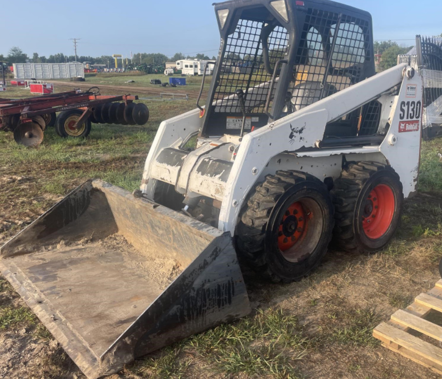 BOBCAT S130 - شيول صغير: صور 3 BOBCAT S130 - شيول صغير: صور 3