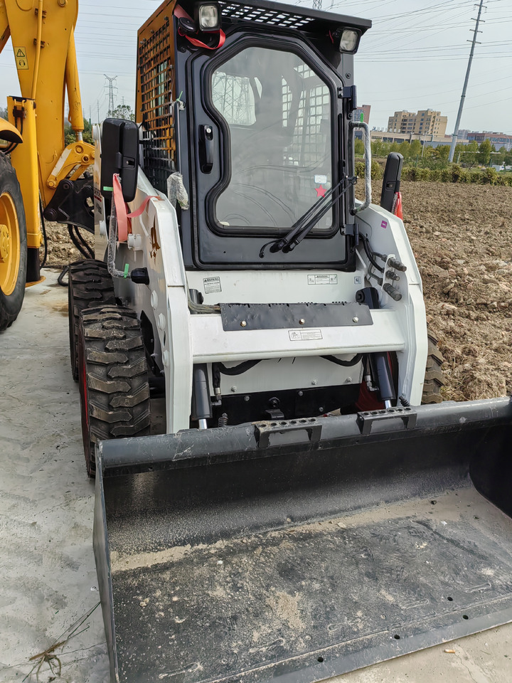 BOBCAT S18 - شيول صغير: صور 3 BOBCAT S18 - شيول صغير: صور 3