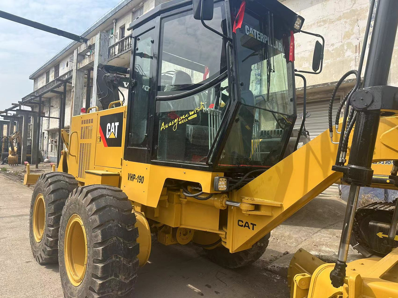 CATERPILLAR 140K - آلة تسوية الأرض: صور 2 CATERPILLAR 140K - آلة تسوية الأرض: صور 2