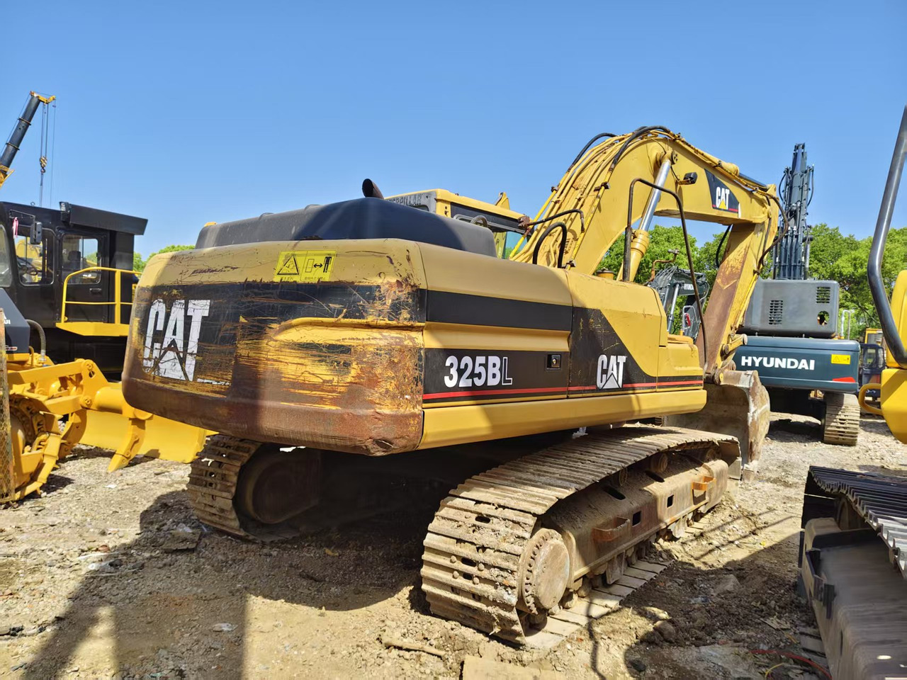 CATERPILLAR 325B - حفارات زحافة: صور 2 CATERPILLAR 325B - حفارات زحافة: صور 2