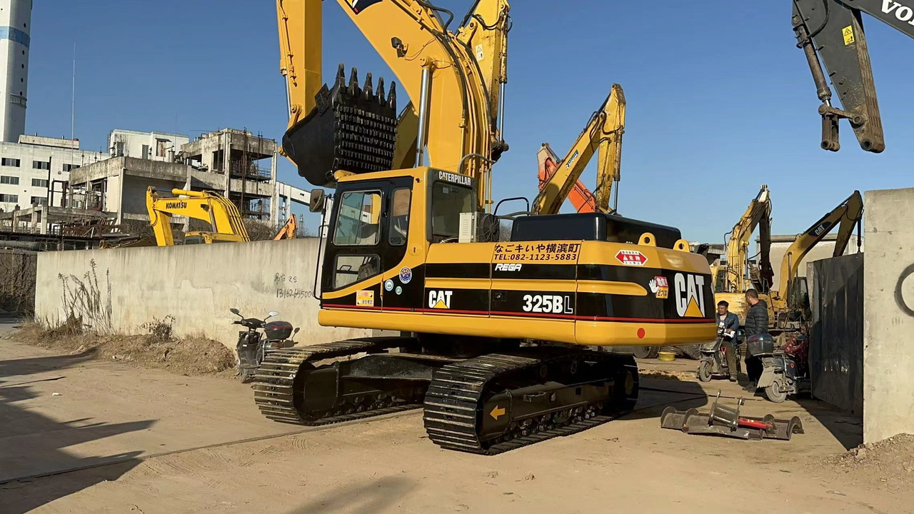 CATERPILLAR 325B - حفارات زحافة: صور 2 CATERPILLAR 325B - حفارات زحافة: صور 2