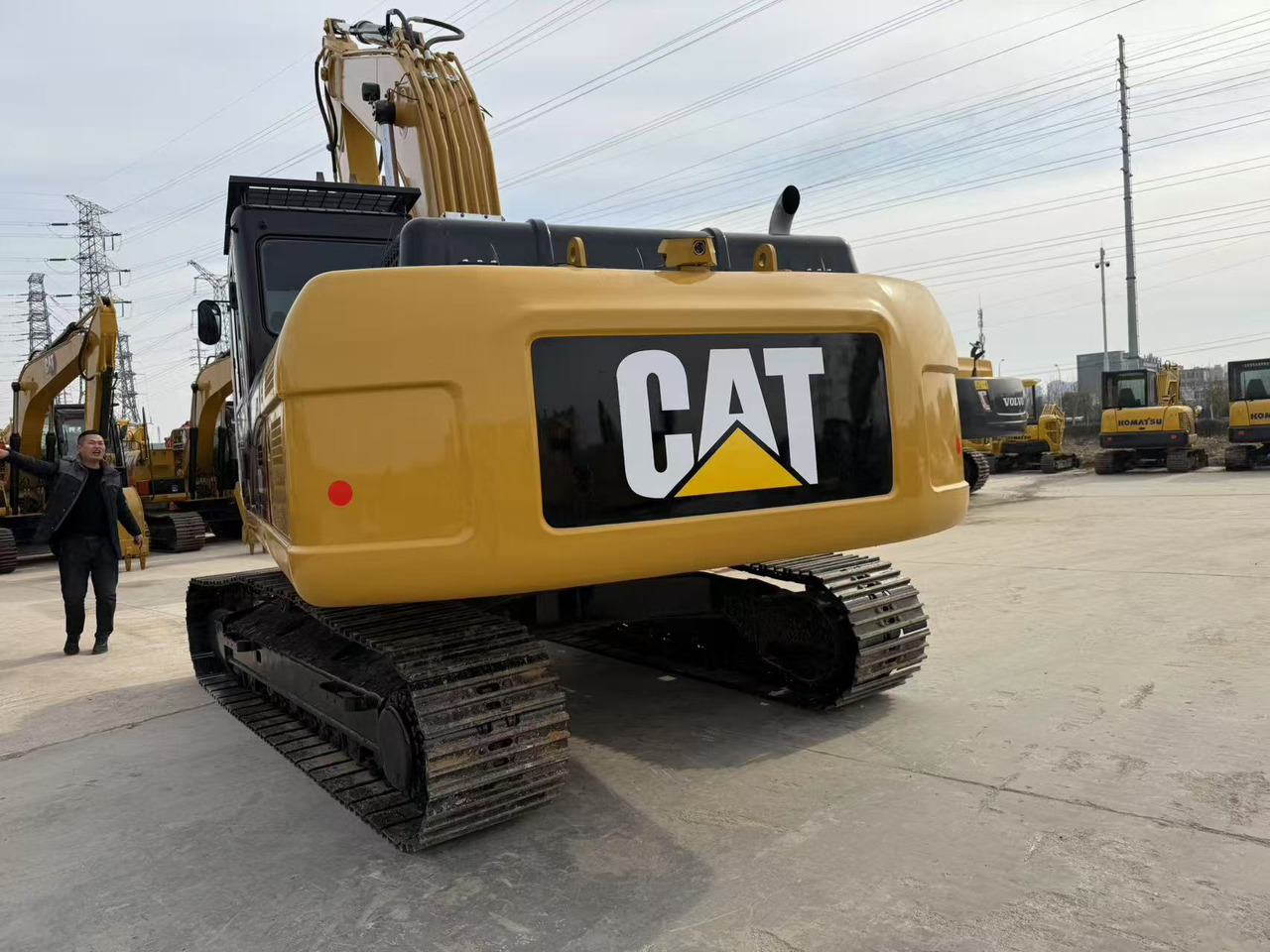 CATERPILLAR 326D - حفارات زحافة: صور 2 CATERPILLAR 326D - حفارات زحافة: صور 2