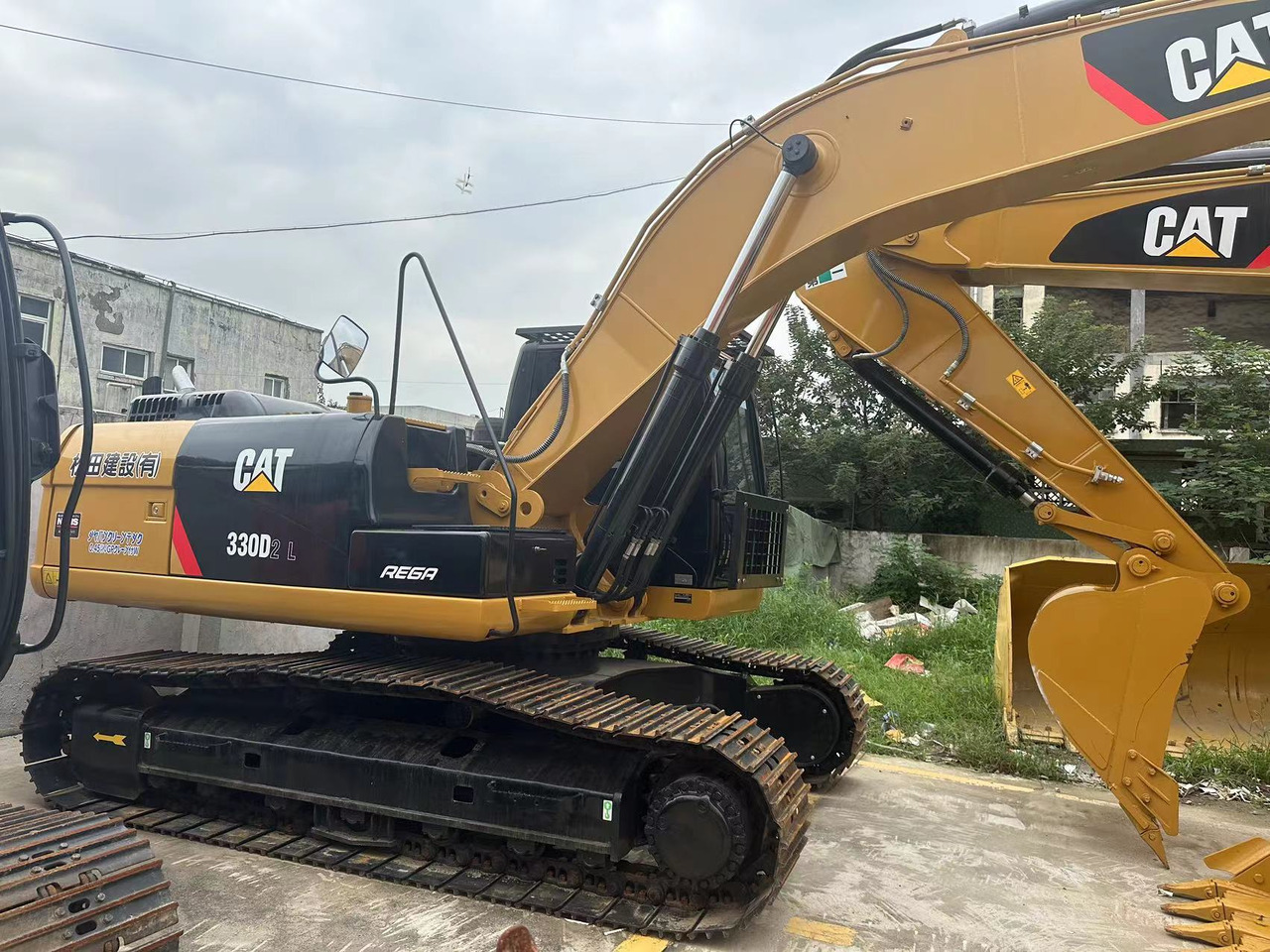 CATERPILLAR 330D - حفارات زحافة: صور 3 CATERPILLAR 330D - حفارات زحافة: صور 3