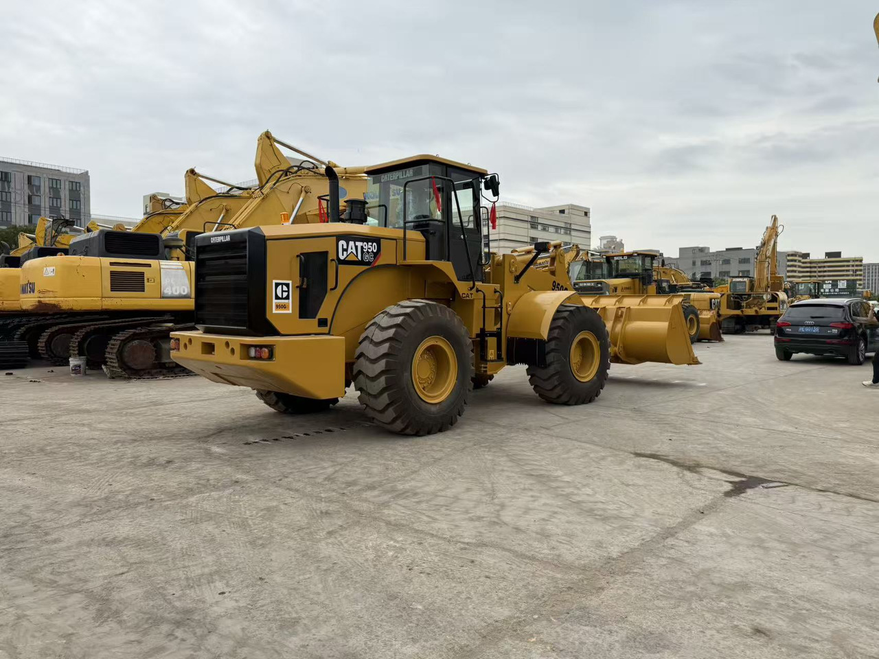 CATERPILLAR 950GC - اللودر بعجل: صور 1 CATERPILLAR 950GC - اللودر بعجل: صور 1