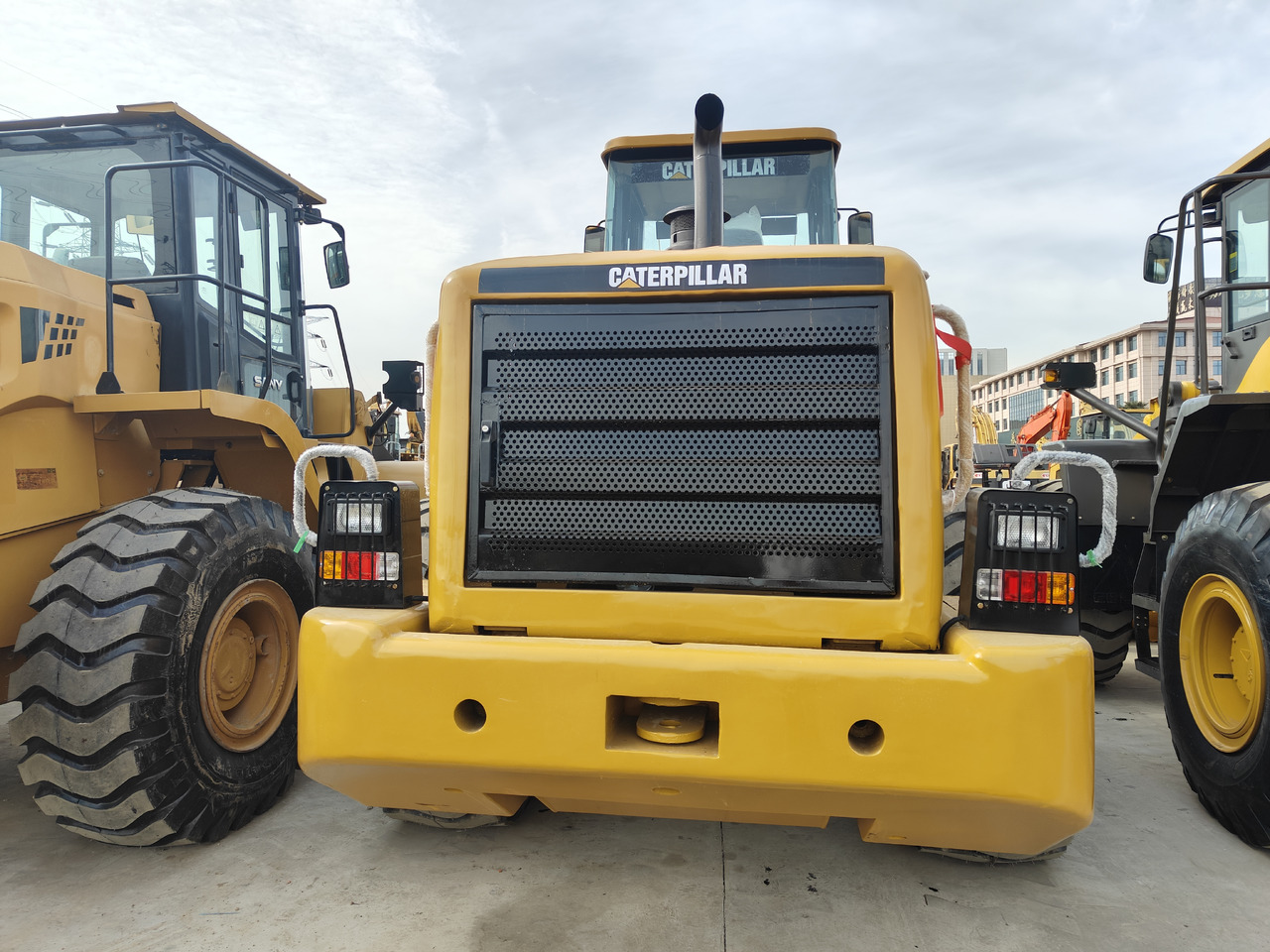 CATERPILLAR 966H - اللودر بعجل: صور 3 CATERPILLAR 966H - اللودر بعجل: صور 3