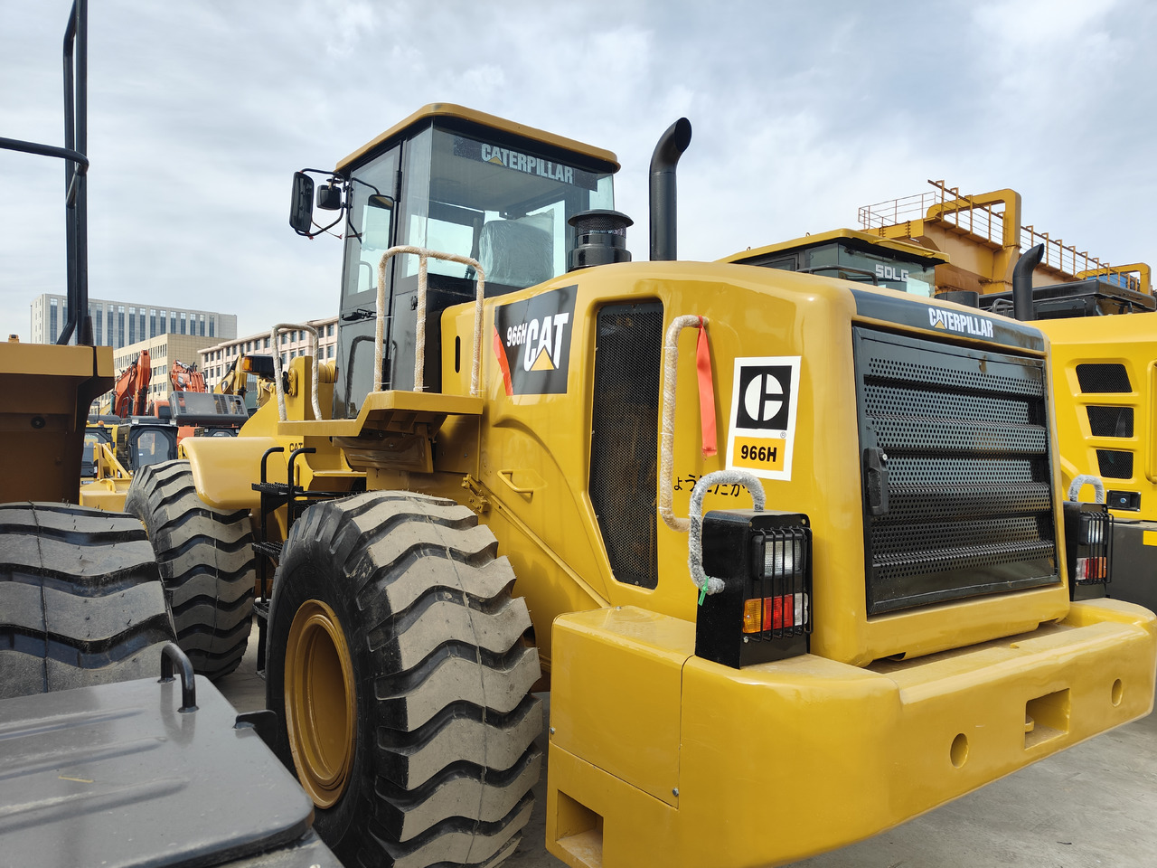 CATERPILLAR 966H - اللودر بعجل: صور 2 CATERPILLAR 966H - اللودر بعجل: صور 2