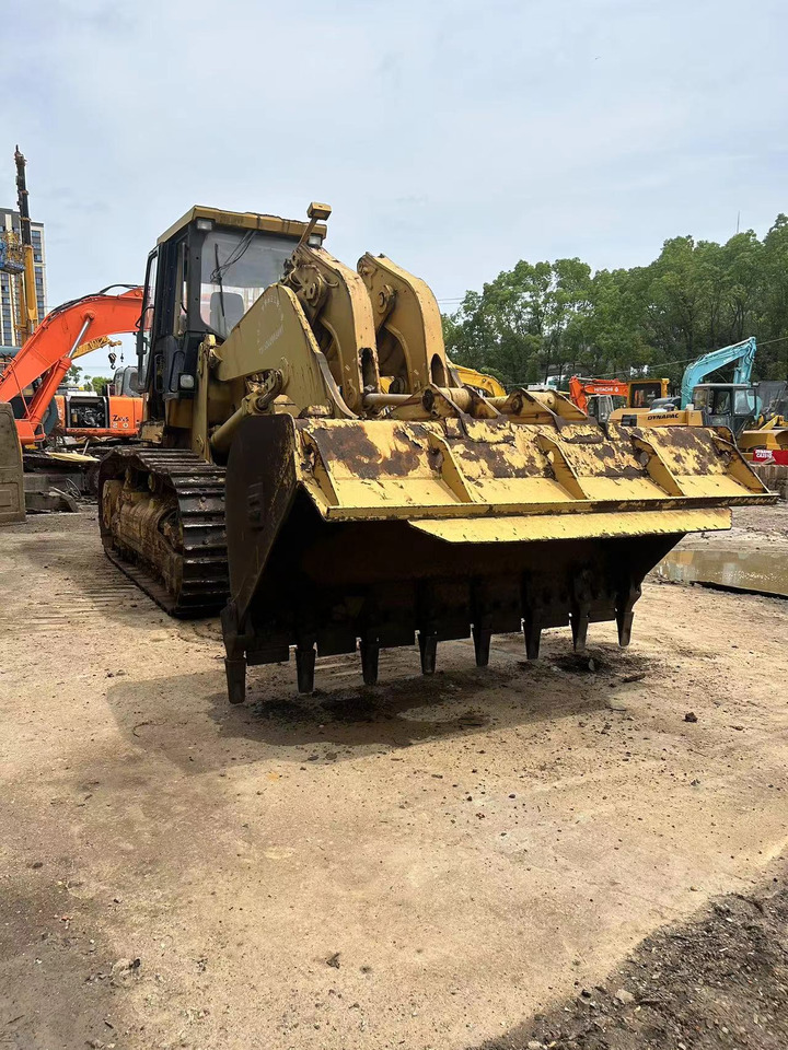 CATERPILLAR 973 - اللودر المجنزر: صور 4 CATERPILLAR 973 - اللودر المجنزر: صور 4