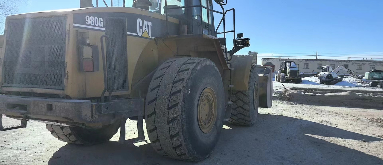 CATERPILLAR 980G - اللودر المجنزر: صور 2 CATERPILLAR 980G - اللودر المجنزر: صور 2