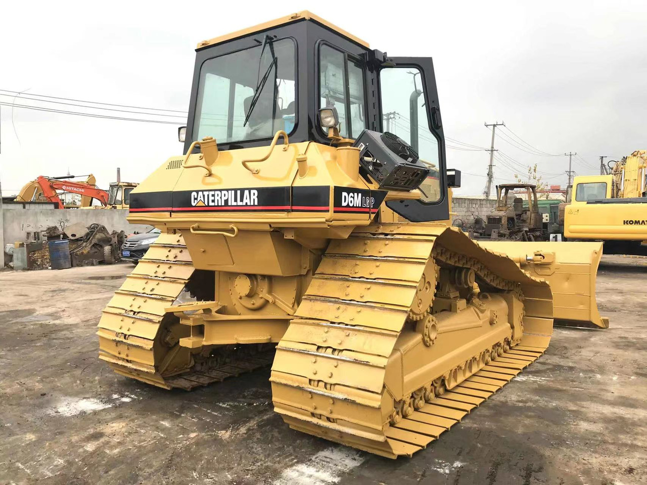 CATERPILLAR D6M - بلدوزر: صور 3 CATERPILLAR D6M - بلدوزر: صور 3
