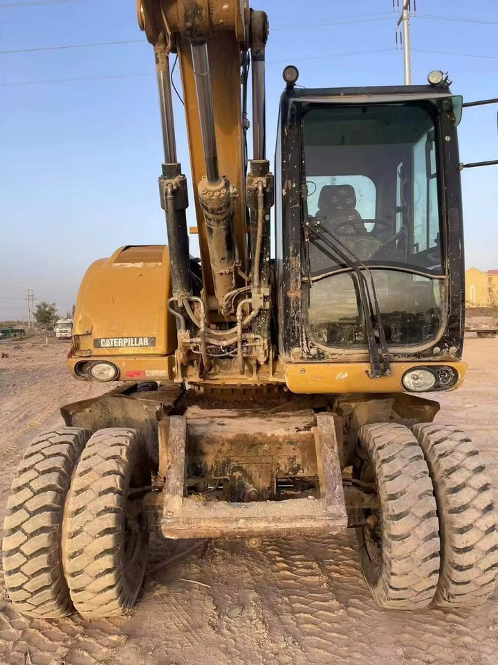 CATERPILLAR M315 - حفارة على عجلات: صور 3 CATERPILLAR M315 - حفارة على عجلات: صور 3