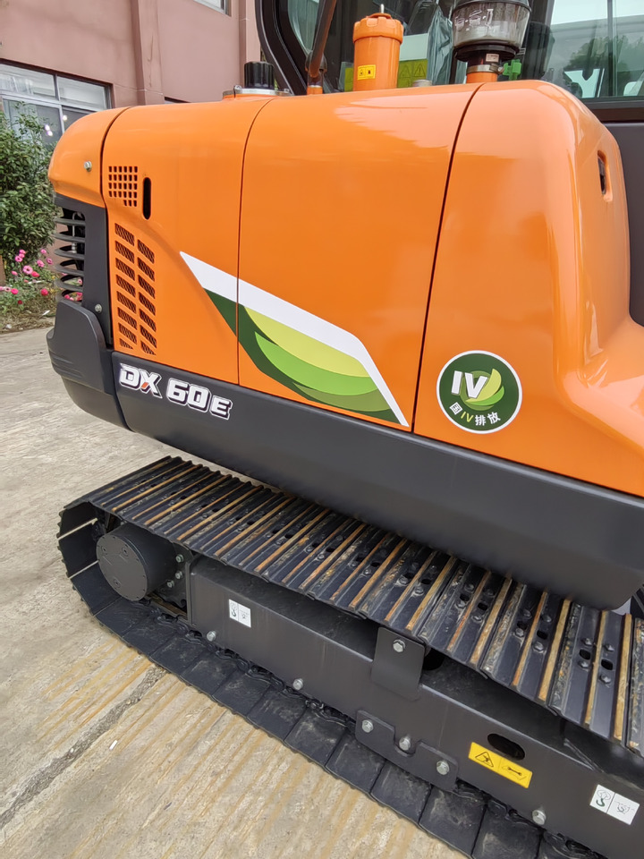 DOOSAN DX60E-10N - حفارات زحافة: صور 3 DOOSAN DX60E-10N - حفارات زحافة: صور 3