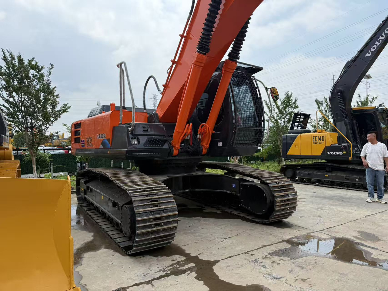 HITACHI ZX350-3G - حفارات زحافة: صور 2 HITACHI ZX350-3G - حفارات زحافة: صور 2