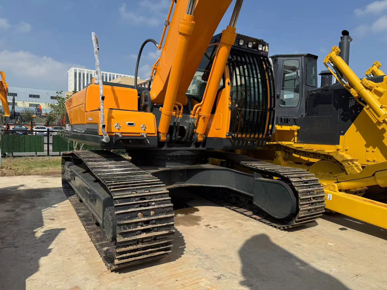 HYUNDAI R305LC-9T - حفارات زحافة: صور 5 HYUNDAI R305LC-9T - حفارات زحافة: صور 5