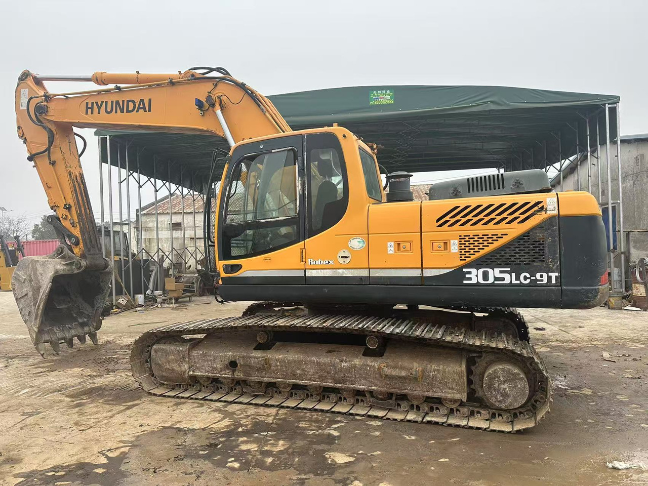 HYUNDAI R305LC-9T - حفارات زحافة: صور 3 HYUNDAI R305LC-9T - حفارات زحافة: صور 3