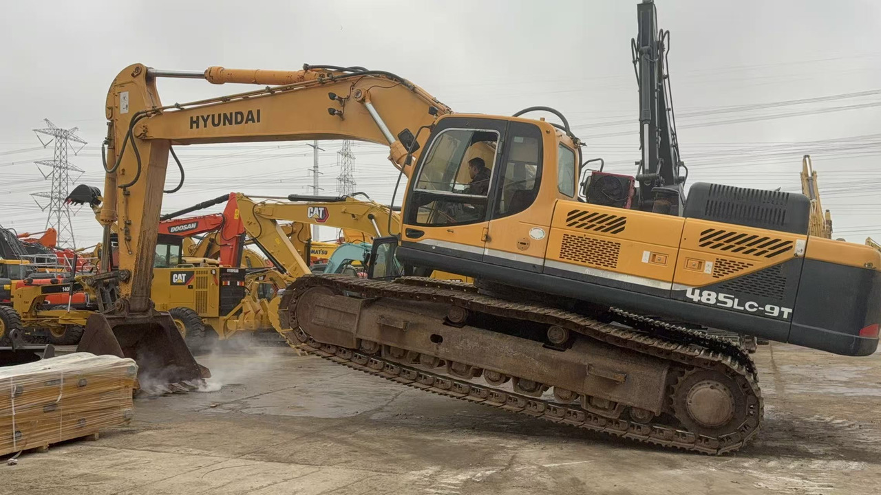 HYUNDAI R485LC-9T - حفارات زحافة: صور 1 HYUNDAI R485LC-9T - حفارات زحافة: صور 1