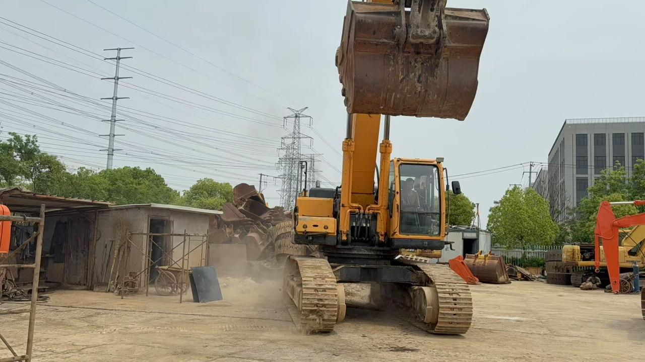 HYUNDAI R520 - حفارات زحافة: صور 2 HYUNDAI R520 - حفارات زحافة: صور 2