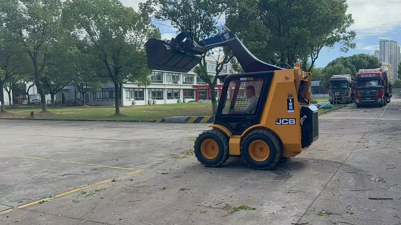 JCB JCB 185 - شيول صغير: صور 1 JCB JCB 185 - شيول صغير: صور 1