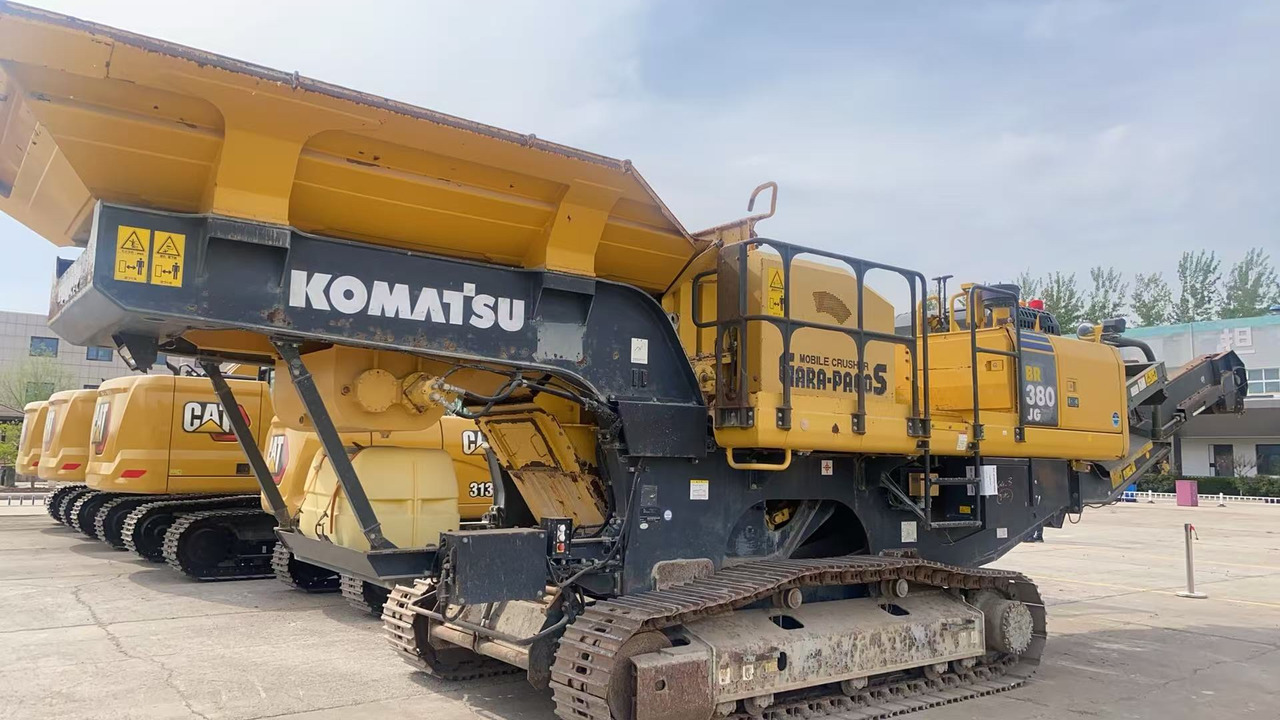 KOMATSU BR380JG-1E0 - كسارة: صور 3 KOMATSU BR380JG-1E0 - كسارة: صور 3