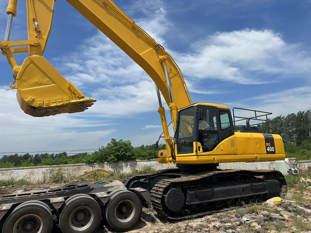 KOMATSU PC400-7 - حفارات زحافة: صور 1 KOMATSU PC400-7 - حفارات زحافة: صور 1