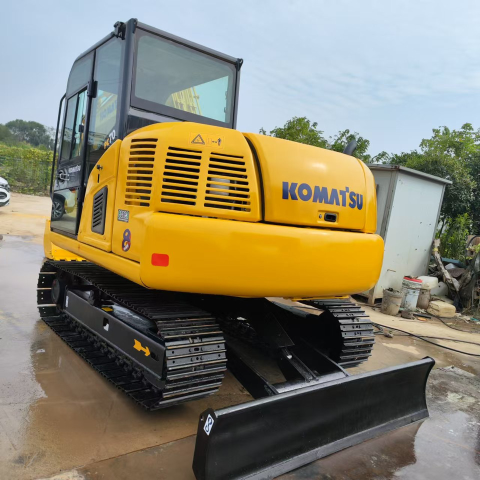 KOMATSU PC70-8 - حفارات زحافة: صور 3 KOMATSU PC70-8 - حفارات زحافة: صور 3
