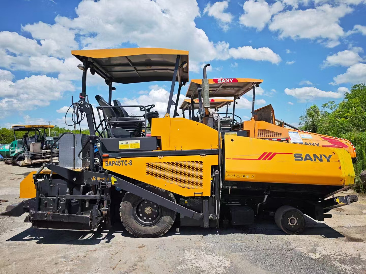 SANY SAP45TC-8 - العامل بالقار: صور 2 SANY SAP45TC-8 - العامل بالقار: صور 2