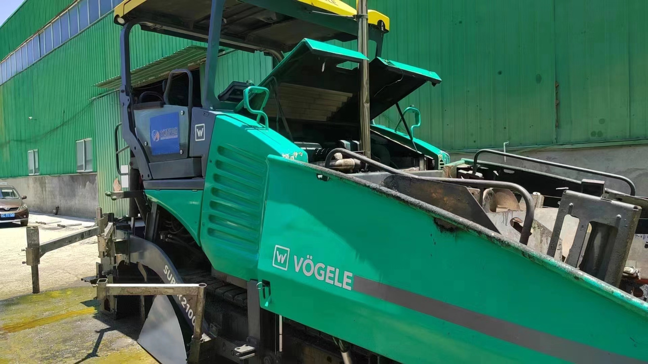 VOGELE 2100 - العامل بالقار: صور 2 VOGELE 2100 - العامل بالقار: صور 2