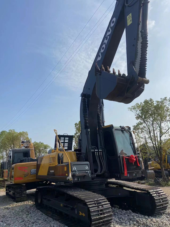 VOLVO EC210 - حفارات زحافة: صور 4 VOLVO EC210 - حفارات زحافة: صور 4