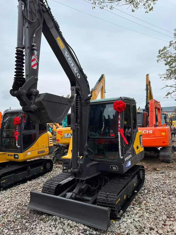 VOLVO EC60D - حفارات زحافة: صور 4 VOLVO EC60D - حفارات زحافة: صور 4