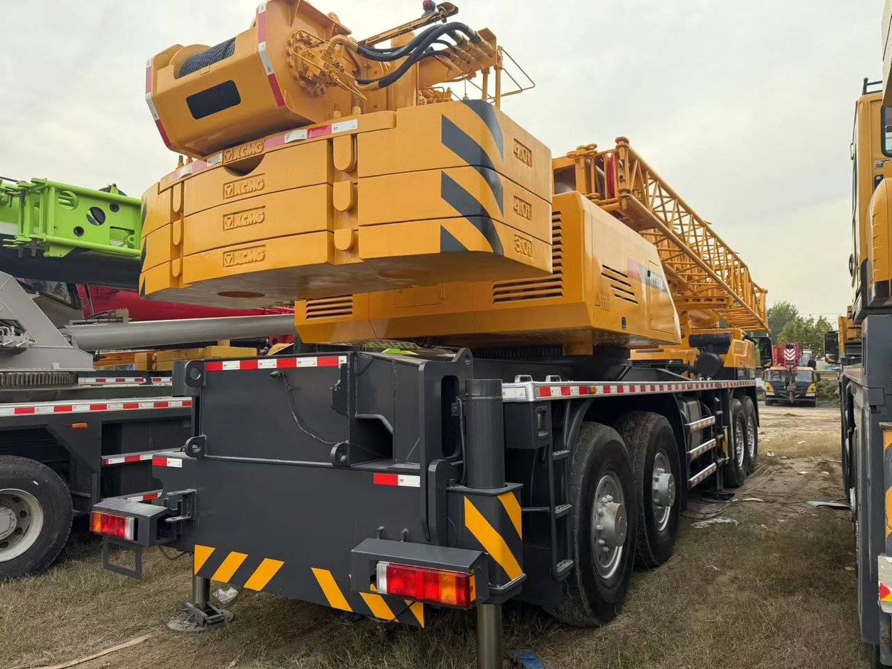 XCMG QY85KA - موبايل كرين: صور 3 XCMG QY85KA - موبايل كرين: صور 3