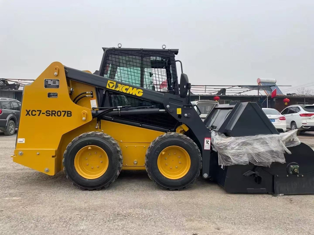 XCMG XC7-TV12 - شيول صغير: صور 2 XCMG XC7-TV12 - شيول صغير: صور 2