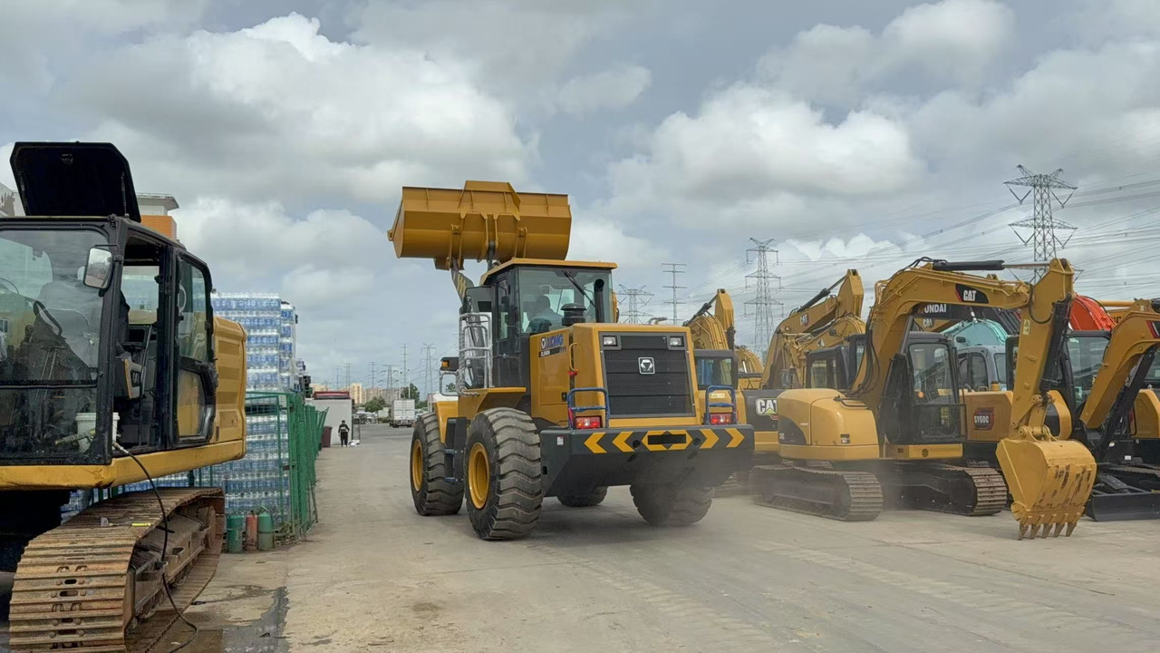 XCMG ZL50GN - اللودر بعجل: صور 3 XCMG ZL50GN - اللودر بعجل: صور 3