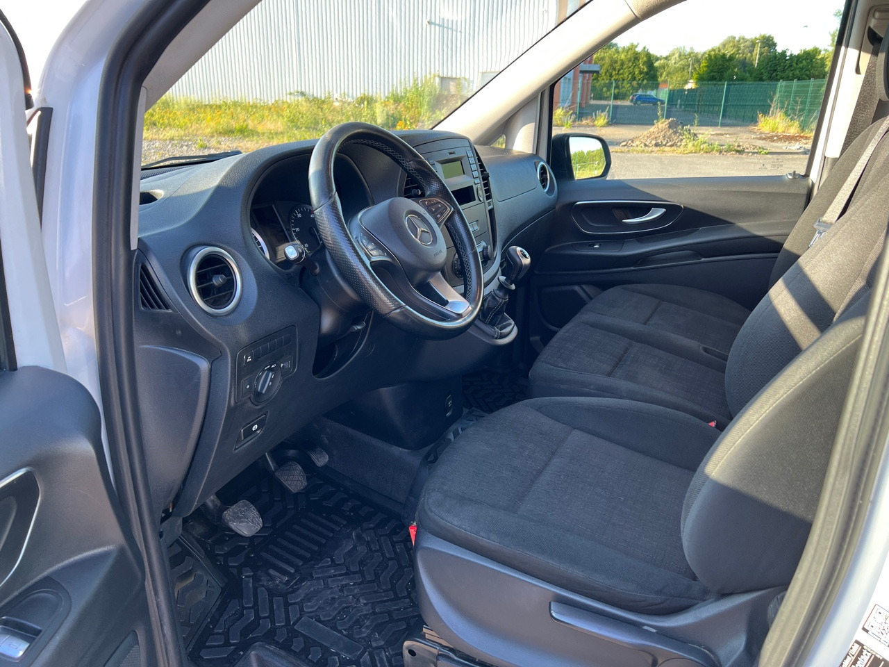 MERCEDES-BENZ VITO 109 Fourgon 1.6 BlueTEC Long Utilitaire - فان: صور 3 MERCEDES-BENZ VITO 109 Fourgon 1.6 BlueTEC Long Utilitaire - فان: صور 3