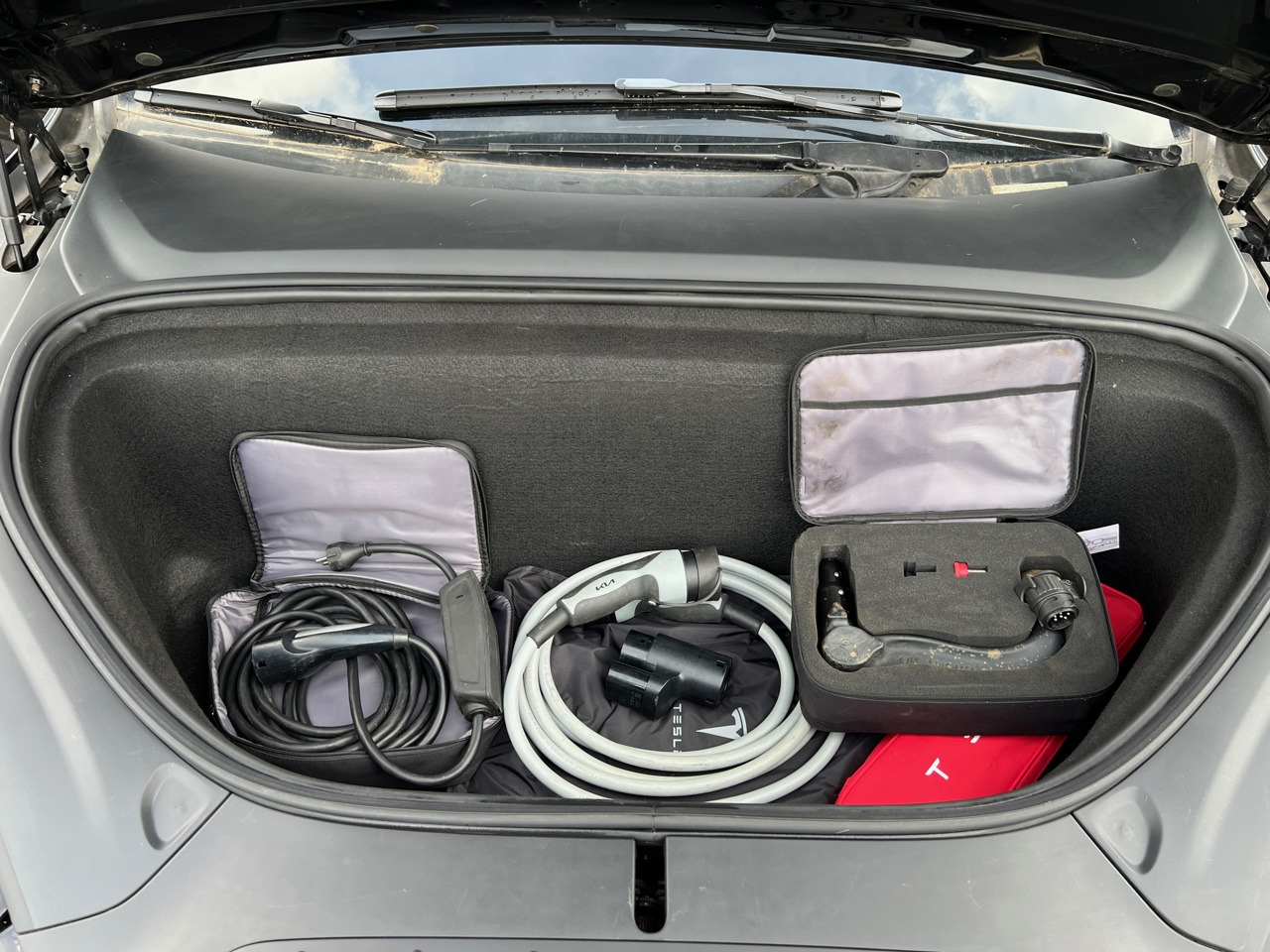 TESLA Model X Long Range 7 Places Garantie Autopilot SOH 87% - سيارة: صور 5 TESLA Model X Long Range 7 Places Garantie Autopilot SOH 87% - سيارة: صور 5