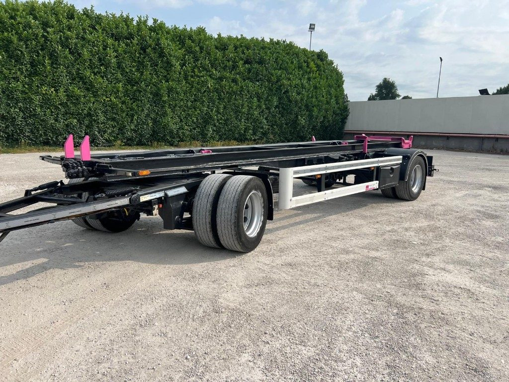 ATLAS RIMORCHIO ATLAS SCARRABILE - مقطورة هوك ليفت/ لود لوجر: صور 2 ATLAS RIMORCHIO ATLAS SCARRABILE - مقطورة هوك ليفت/ لود لوجر: صور 2