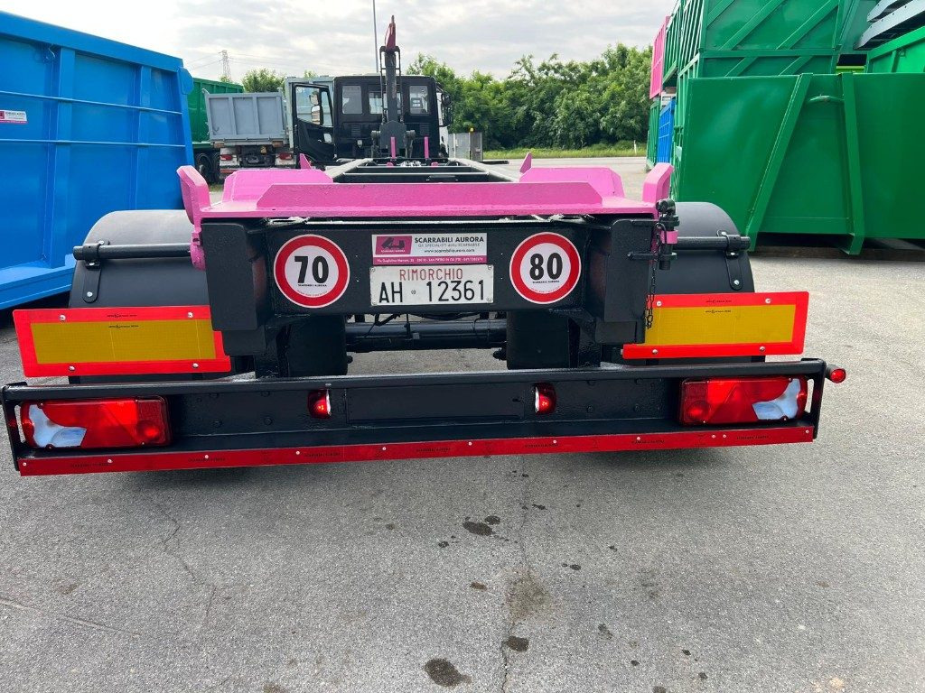 ATLAS RIMORCHIO ATLAS SCARRABILE - مقطورة هوك ليفت/ لود لوجر: صور 5 ATLAS RIMORCHIO ATLAS SCARRABILE - مقطورة هوك ليفت/ لود لوجر: صور 5