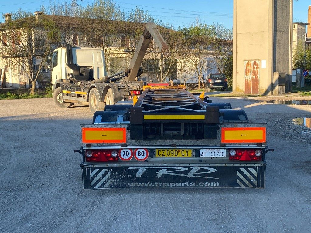 CARDI RIMORCHIO CARDI SCARRABILE RIBALTABILE PNEUMATICO - مقطورة هوك ليفت/ لود لوجر: صور 5 CARDI RIMORCHIO CARDI SCARRABILE RIBALTABILE PNEUMATICO - مقطورة هوك ليفت/ لود لوجر: صور 5