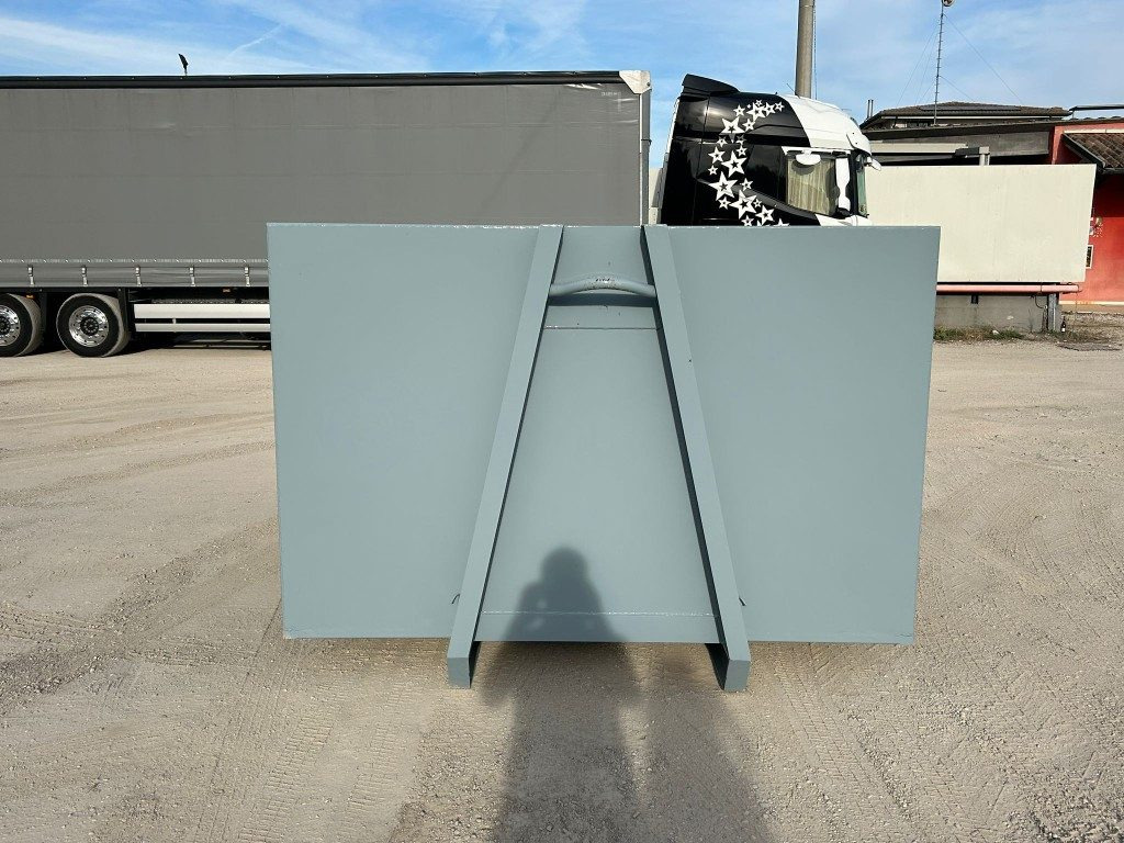 CONTAINER SCARRABILE NUOVO A CIELO APERTO - حاوية هوك لفت: صور 2 CONTAINER SCARRABILE NUOVO A CIELO APERTO - حاوية هوك لفت: صور 2
