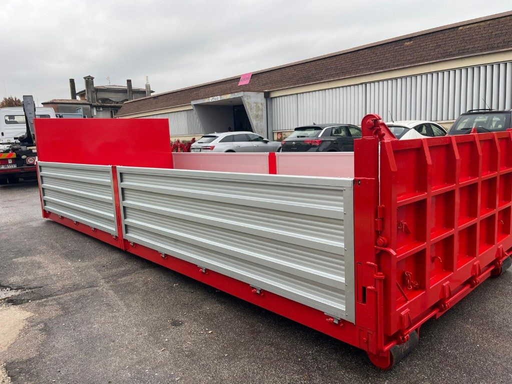 CONTAINER SCARRABILE NUOVO A PIANALE CON SPONDE - حاوية هوك لفت: صور 2 CONTAINER SCARRABILE NUOVO A PIANALE CON SPONDE - حاوية هوك لفت: صور 2