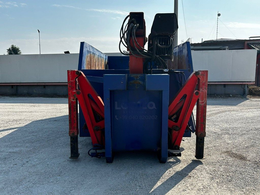 CONTAINER SCARRABILE USATO A CIELO APERTO + GRU - حاوية هوك لفت: صور 2 CONTAINER SCARRABILE USATO A CIELO APERTO + GRU - حاوية هوك لفت: صور 2