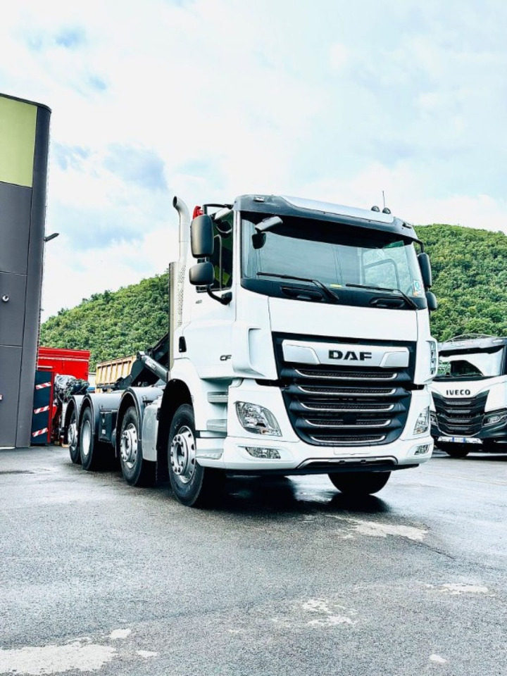 DAF CF85 NUOVO SCARRABILE - شاحنة ذات الخطاف: صور 1 DAF CF85 NUOVO SCARRABILE - شاحنة ذات الخطاف: صور 1