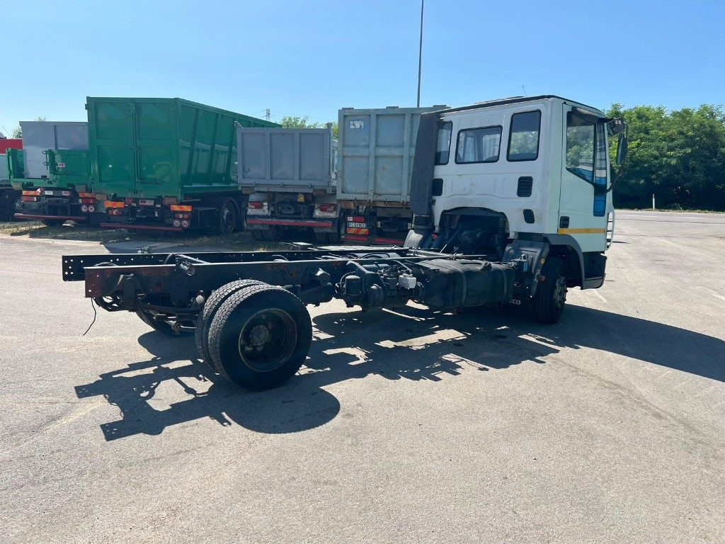 IVECO 80E15 A TELAIO - الشاسيه شاحنة: صور 3 IVECO 80E15 A TELAIO - الشاسيه شاحنة: صور 3
