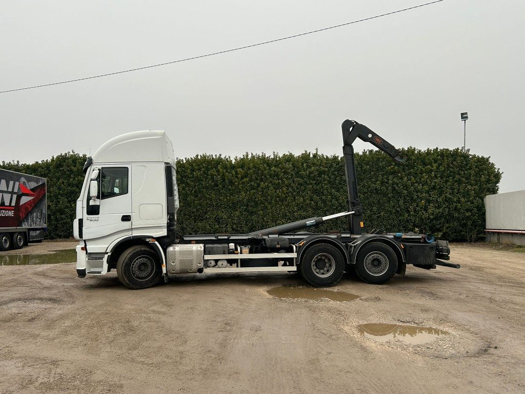 IVECO STRALIS 500 SCARRABILE - شاحنة ذات الخطاف: صور 3 IVECO STRALIS 500 SCARRABILE - شاحنة ذات الخطاف: صور 3