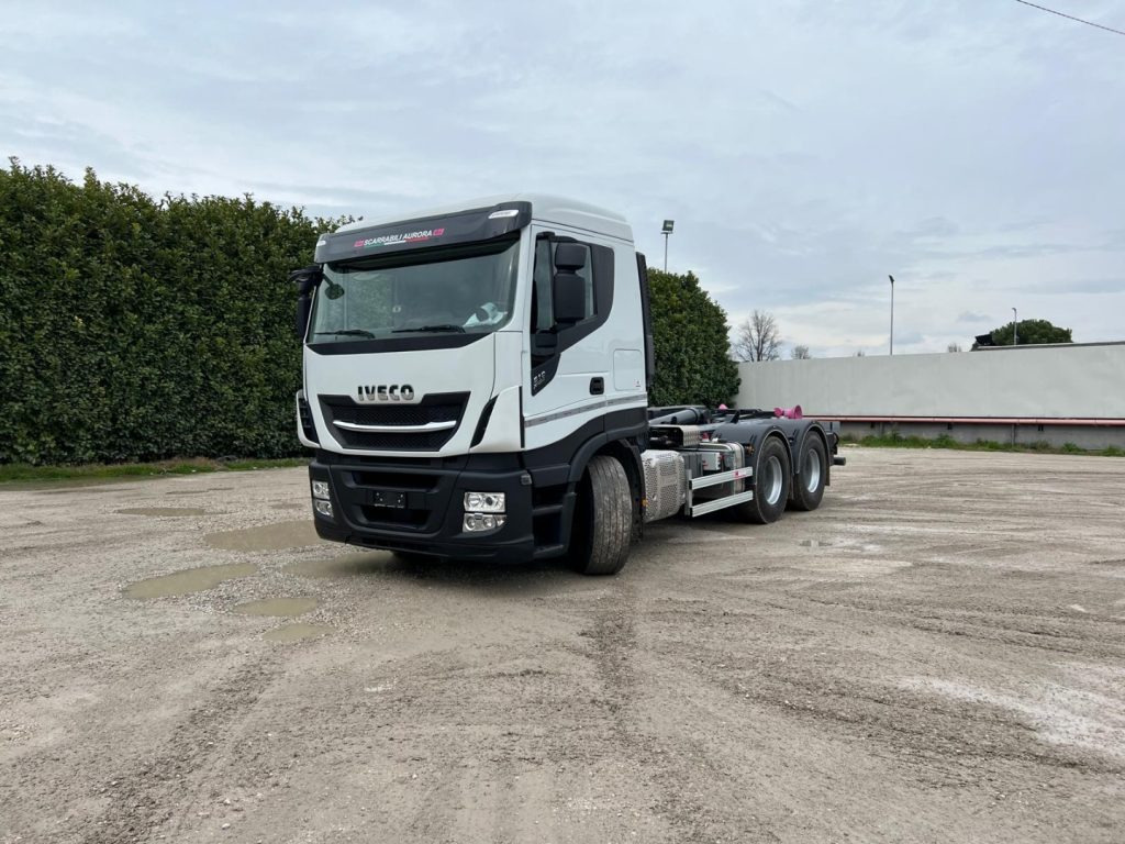 IVECO STRALIS X-WAY 510 TRAKKER SCARRABILE - شاحنة ذات الخطاف: صور 1 IVECO STRALIS X-WAY 510 TRAKKER SCARRABILE - شاحنة ذات الخطاف: صور 1