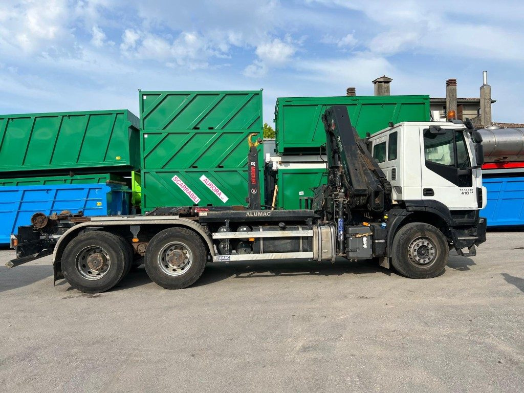 IVECO TRAKKER 410 SCARRABILE - شاحنة ذات الخطاف: صور 4 IVECO TRAKKER 410 SCARRABILE - شاحنة ذات الخطاف: صور 4
