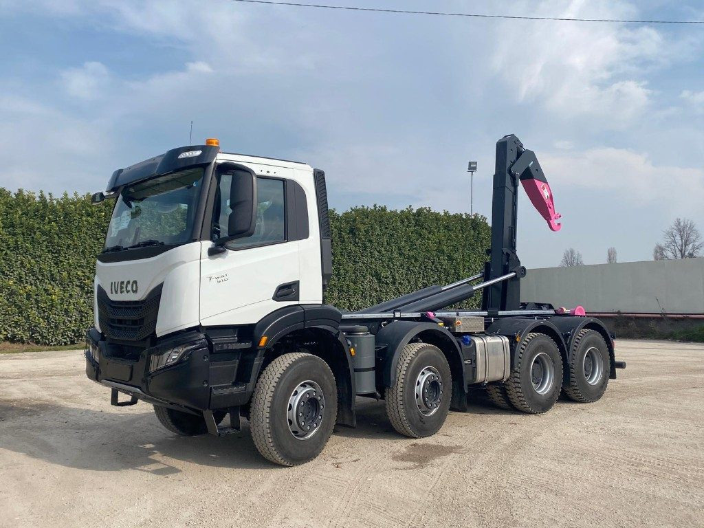 IVECO TRAKKER T-WAY AD510 NUOVO SCARRABILE - شاحنة ذات الخطاف: صور 1 IVECO TRAKKER T-WAY AD510 NUOVO SCARRABILE - شاحنة ذات الخطاف: صور 1