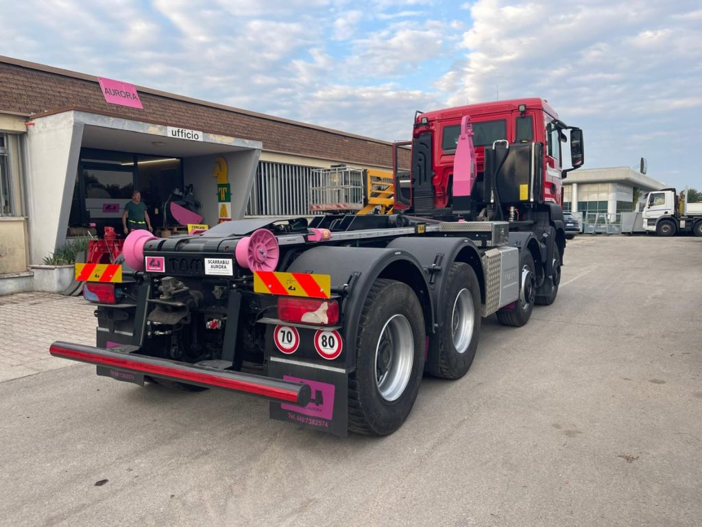 MAN TGS 41.480 SCARRABILE - شاحنة ذات الخطاف: صور 3 MAN TGS 41.480 SCARRABILE - شاحنة ذات الخطاف: صور 3
